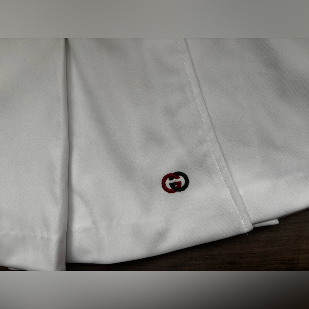 Gucci White Fabric skirt with Logo Detail - Picture 2 of 5